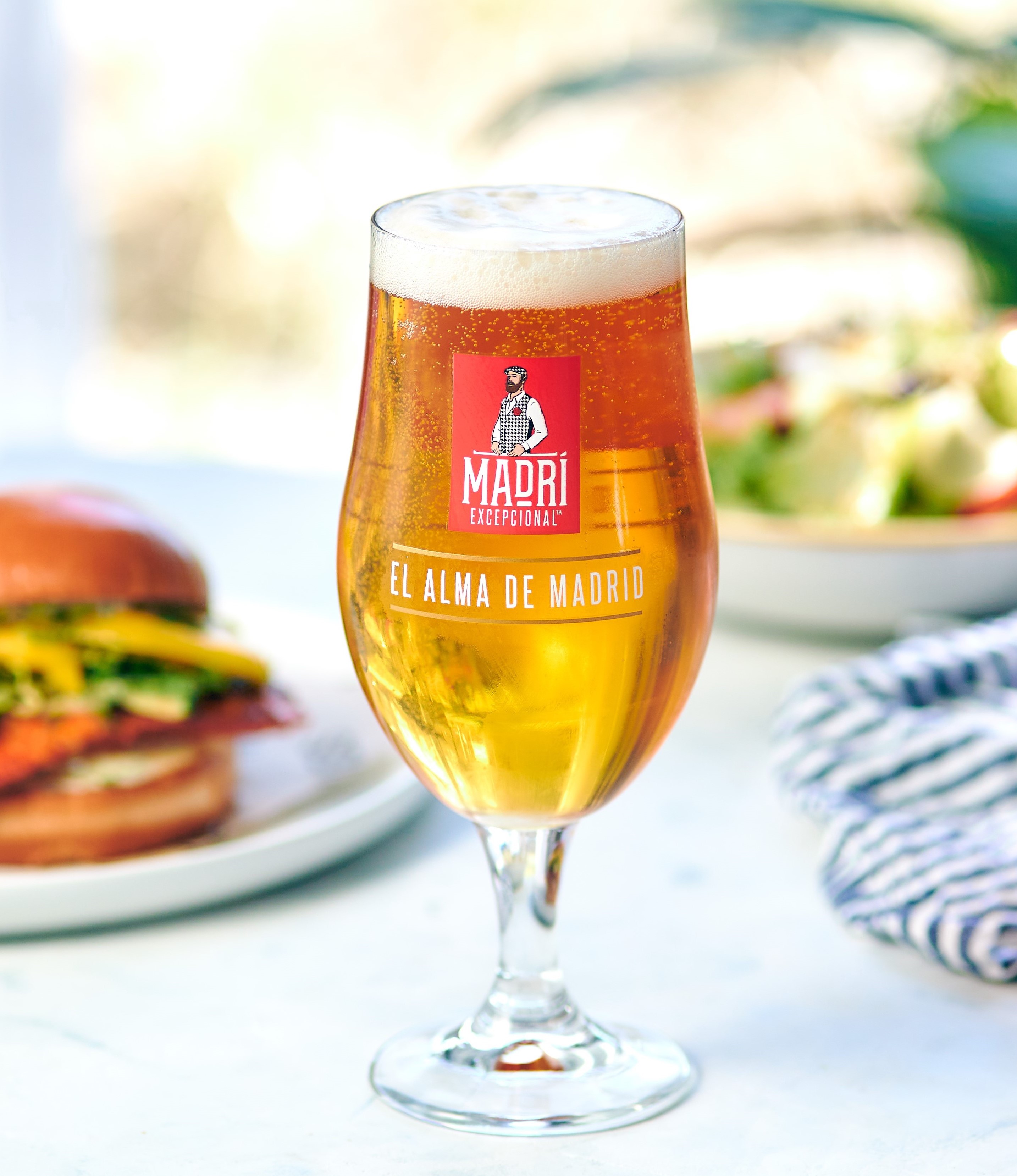  Madrí Excepcional - Moxies Summer Feature Menu