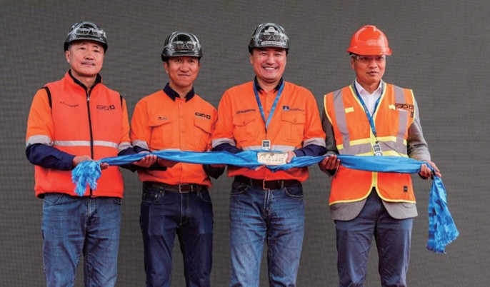 BKH 礦場的首個金錠