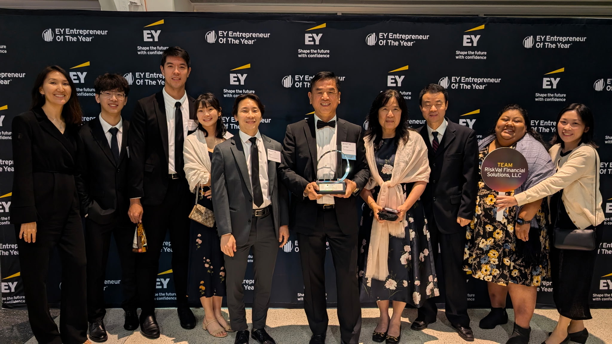 Jordan Hu wins the NJ Region EY Entrepreneur of the Year award.