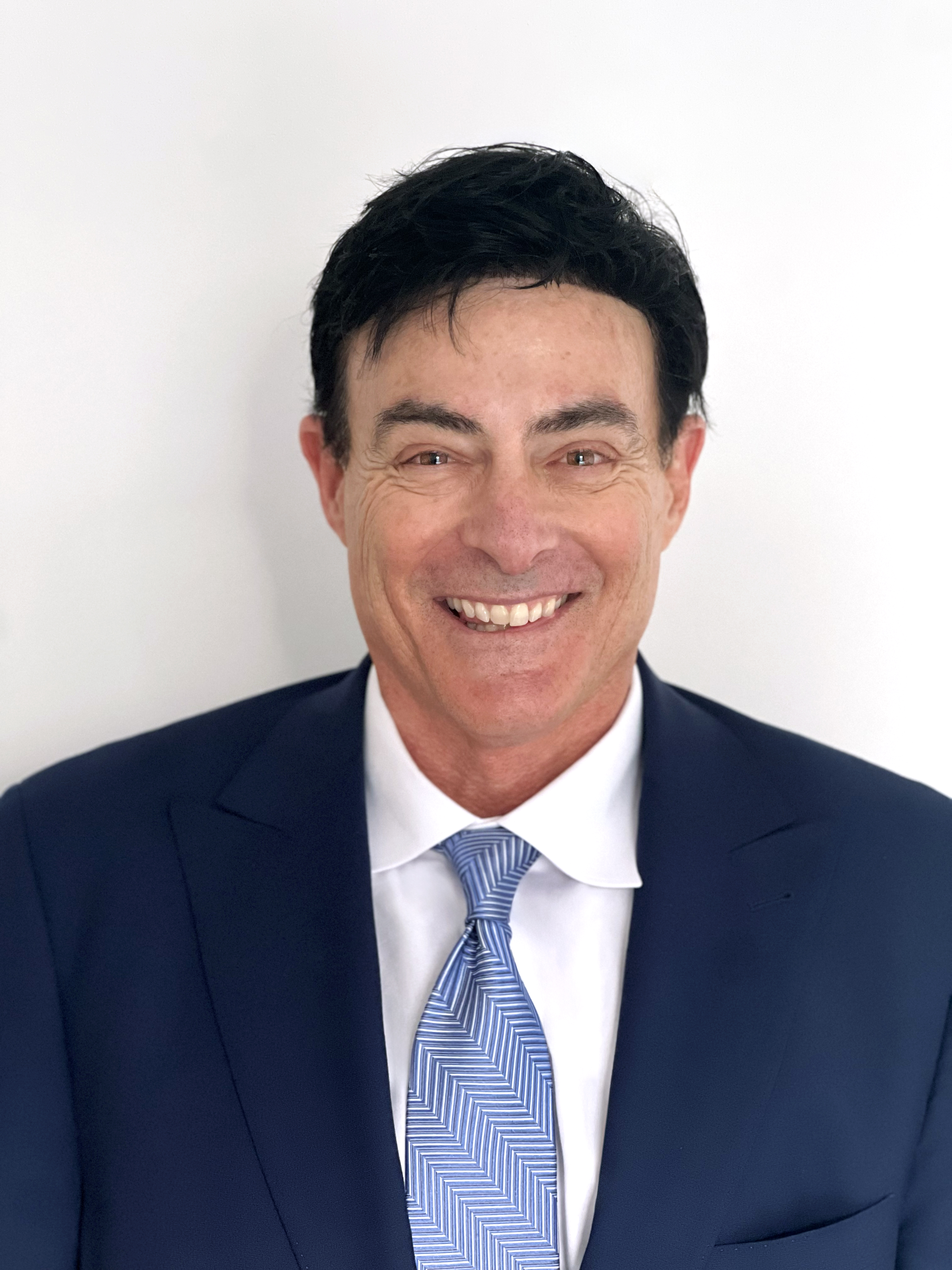 Biddeo Adam Kline Headshot_06.13.24_COLOR