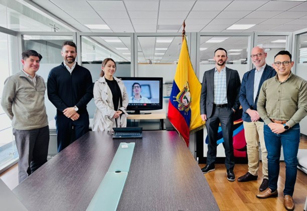 The Dynacor team met with Ecuador’s Ministry of Production, Foreign Trade, Investments and Fisheries. image