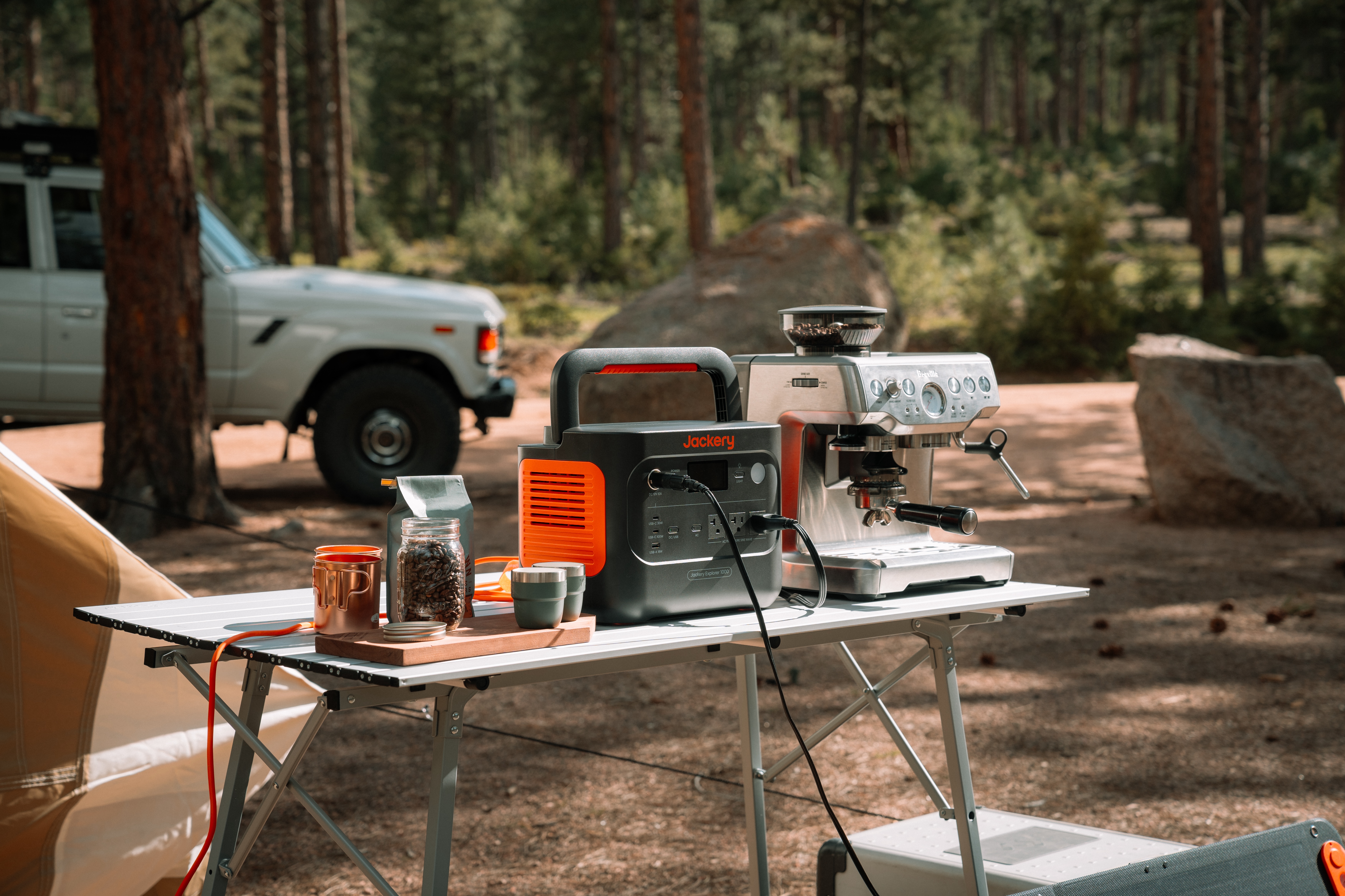 Jackery Explorer 1000 V2