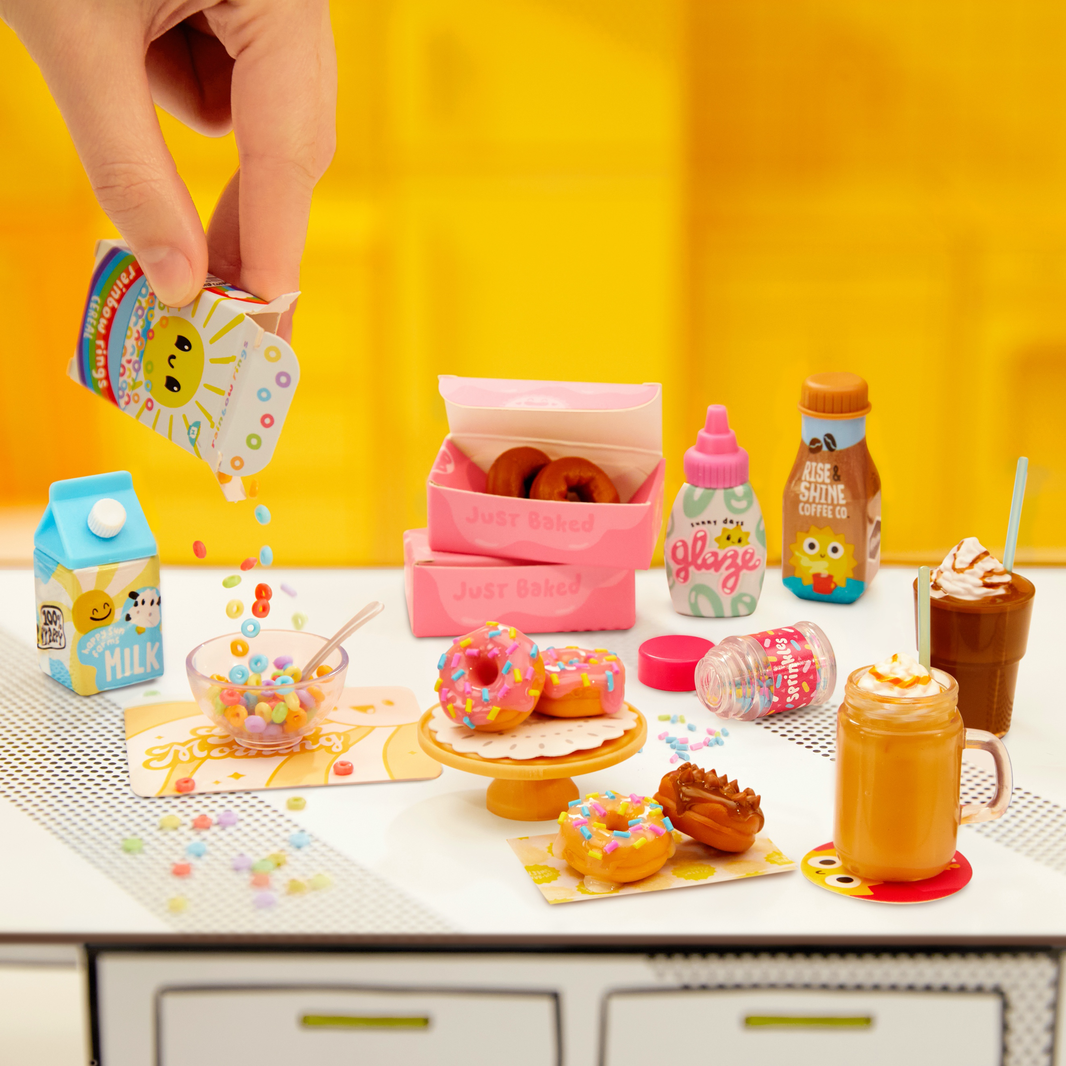 Make It Mini Food Diner Series 3 Mini Collectibles - MGA's