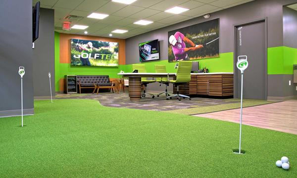 GOLFTEC lobby and putting green