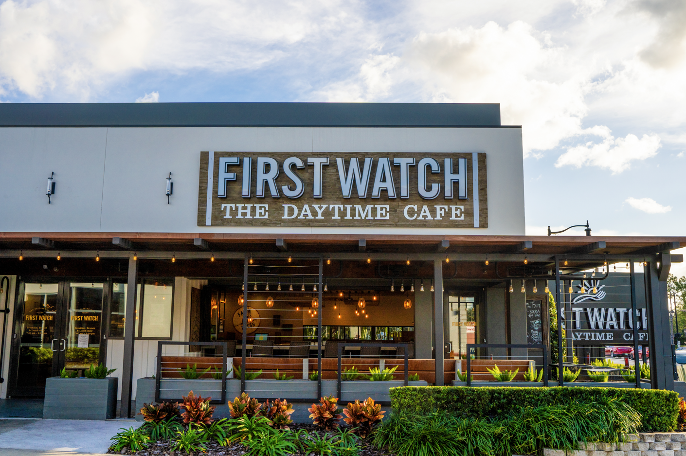 First Watch Acquires 21 Franchise Restaurants in North Carolina