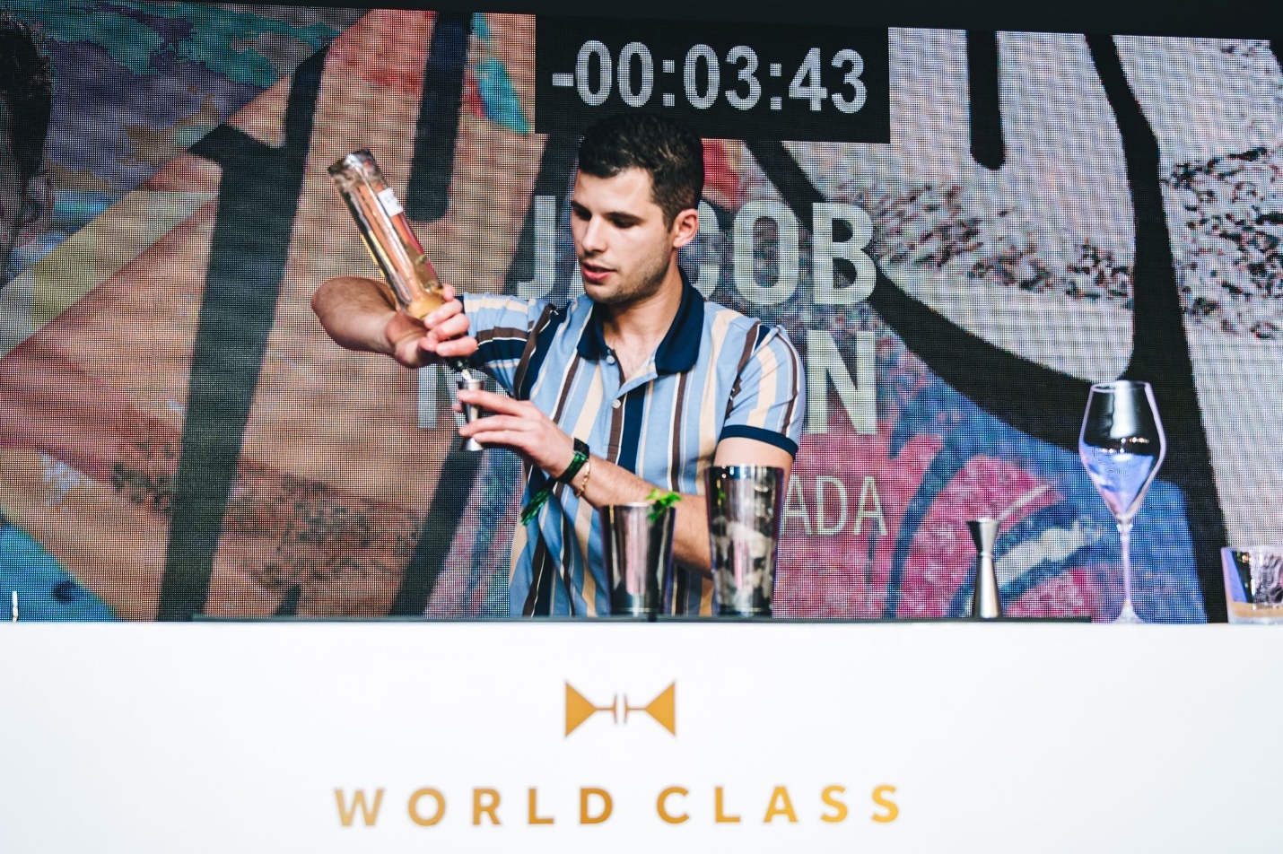 Maior Festival Mundial de Coquetéis Revela Jacob Martin como Melhor Bartender do Mundo