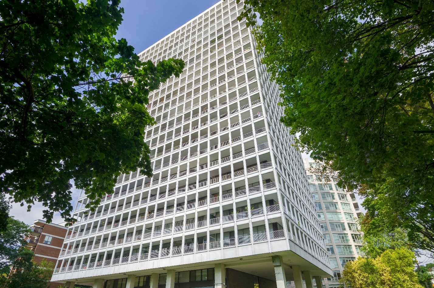 CAPREIT acquires landmark downtown Toronto property