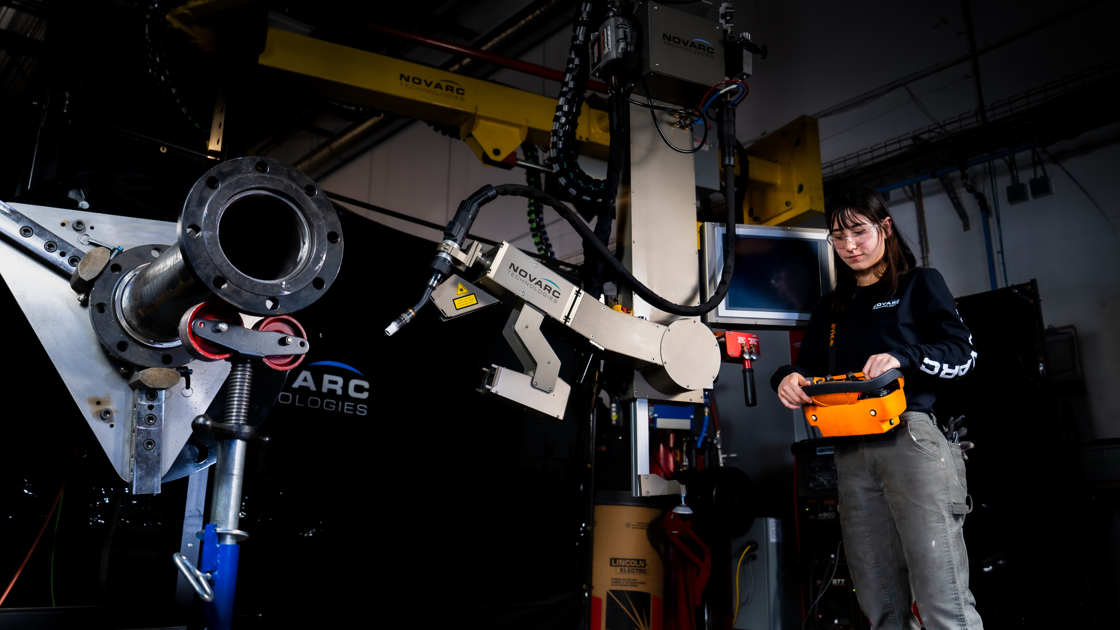 Novarc’s Pipe Spool Welding Robot (SWR™) dramatically boosts productivity and shop capacity, delivers a superior weld quality, and improves welder ergonomics