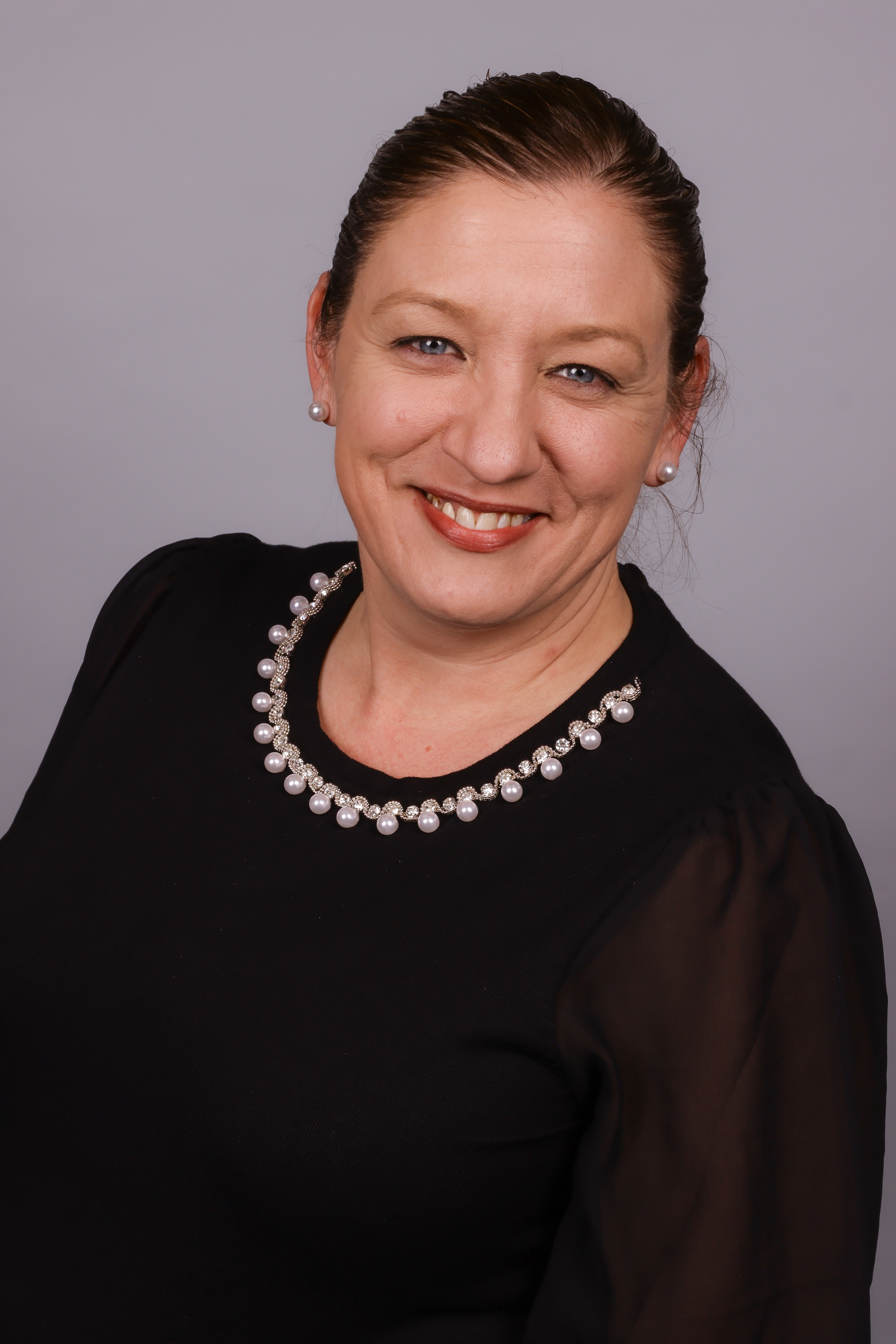 Aptean's Kay Fetter recognized as Trailblazer in 2026 Women in Supply Chain Forum™ Award.