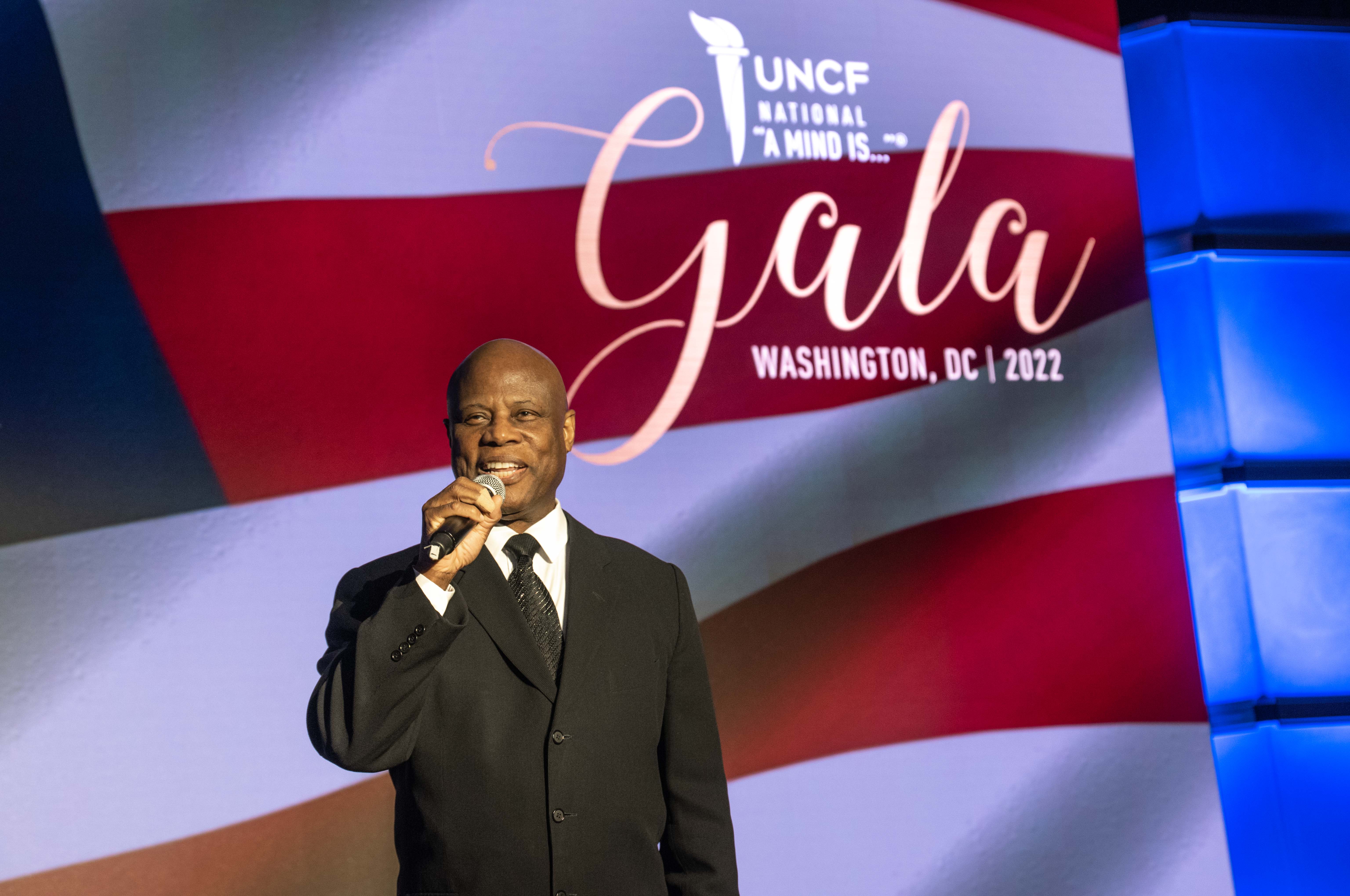 Grammy Award-nominated singer Wintley Phipps performing