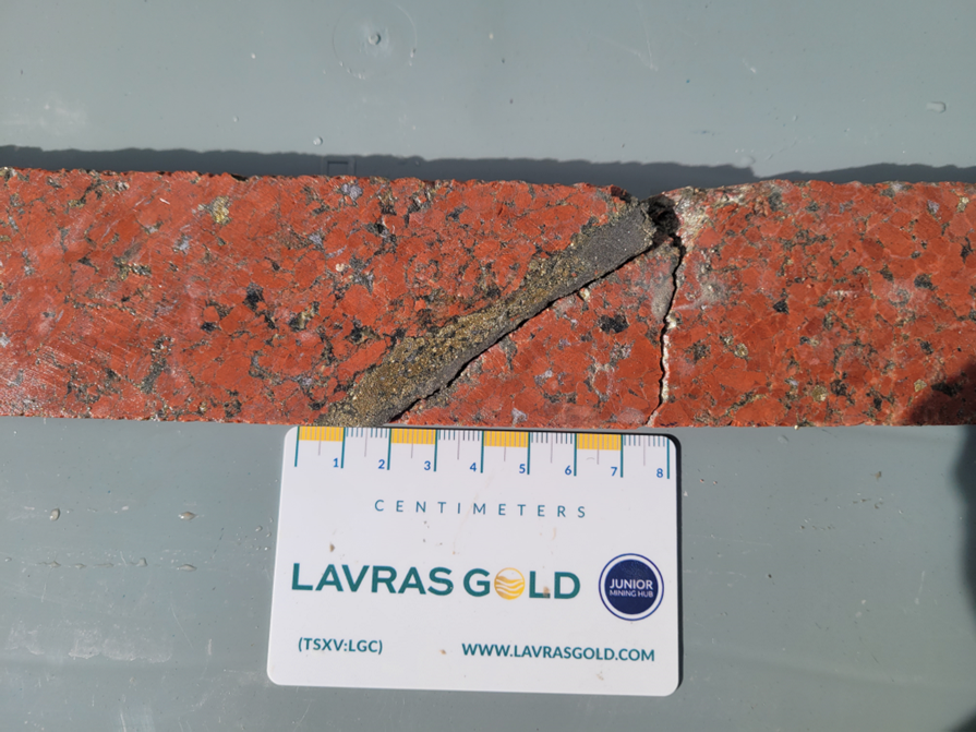 Episyenite from drill hole 23FP002 at 158 to 159 metres showing a cross-cutting centimetre scale sulphide veinlet consisting of pyrite, arsenian pyrite, and galena. This 1 metre interval assayed 6.90 g/t gold.