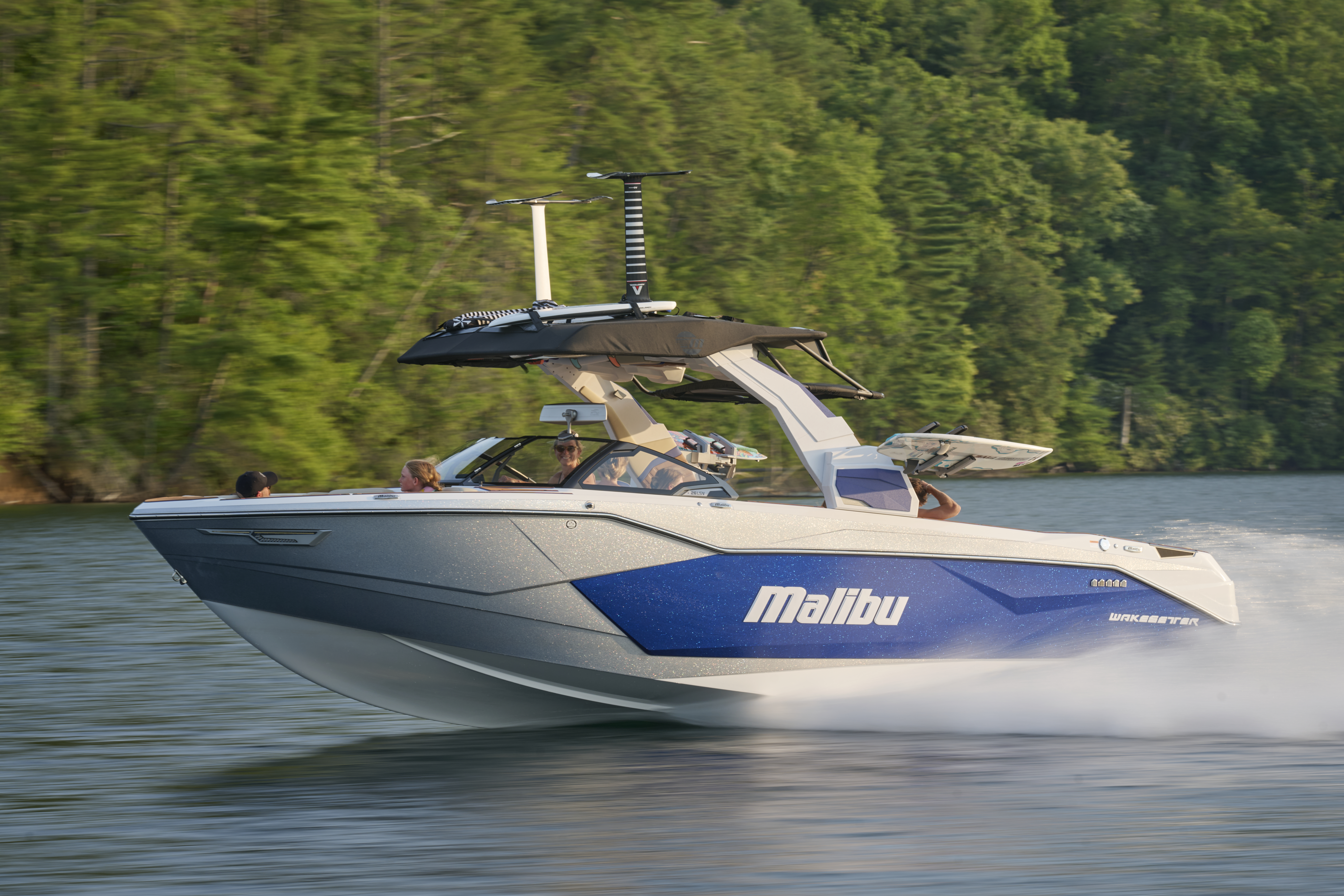 Malibu Boats® Introduces a New Brand Platform Alongside an All-New Wakesetter® 26 LSV and 20 VTX Towboat