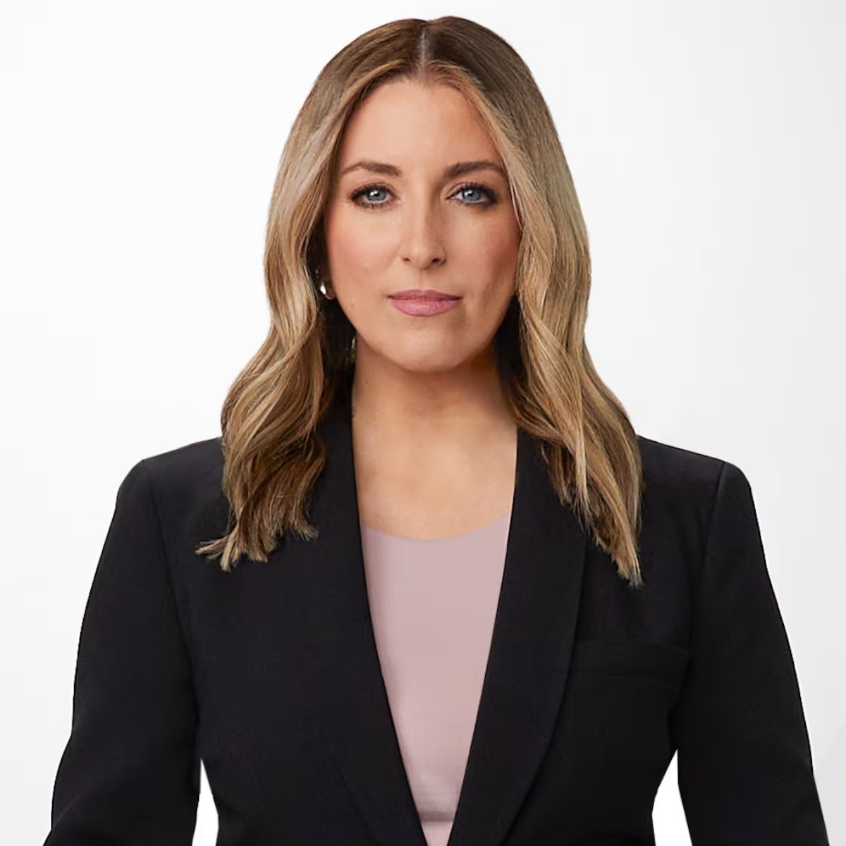 Headshot of Vassy Kapelos