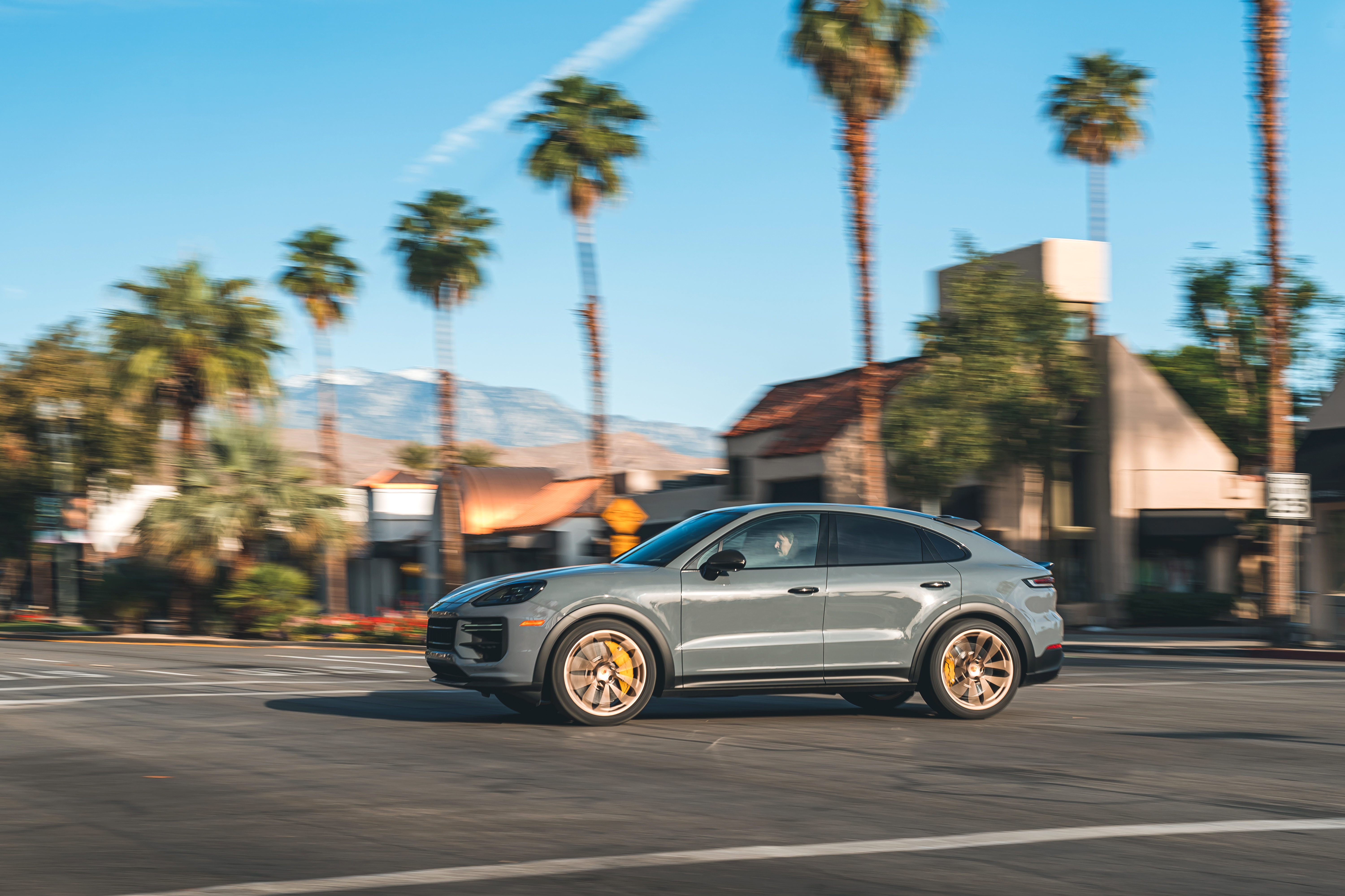 Arctic Grey Porsche Cayenne Turbo GT 