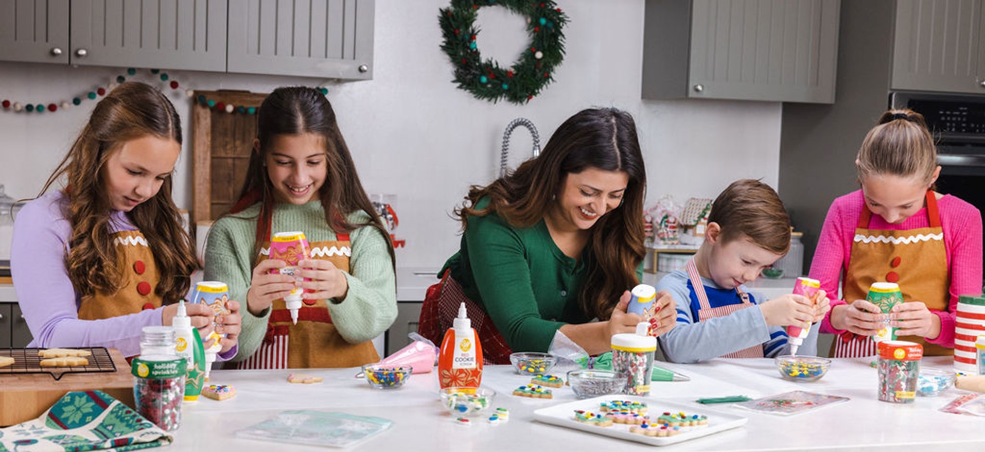 Baking Up Warm Holiday Memories