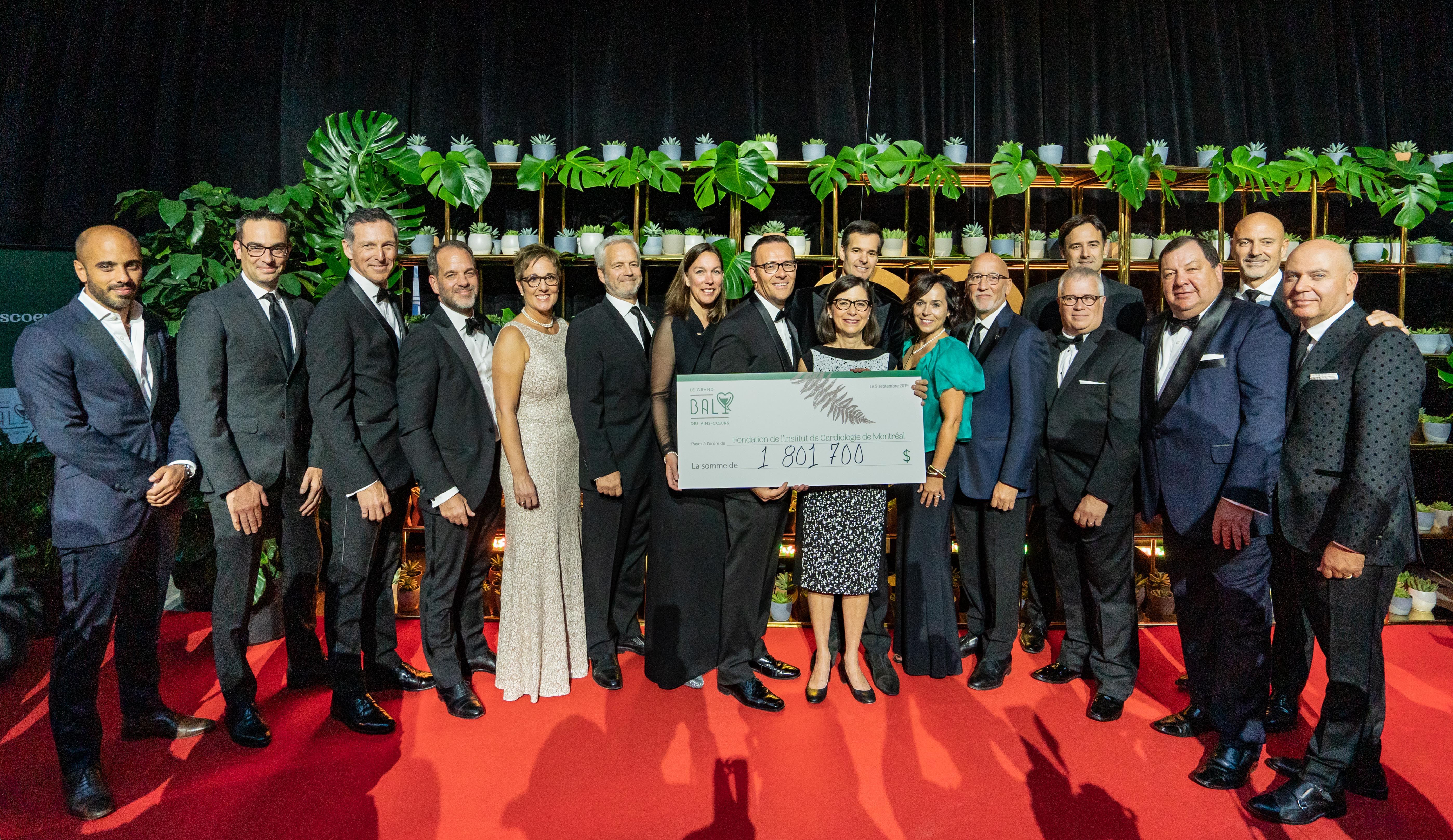 Photo officielle du 19e Grand Bal des Vins-Cœurs