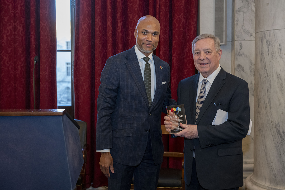 MENTOR NONPROFIT LEADS MENTORING ADVOCATES IN WASHINGTON, D.C. FOR ANNUAL CAPITOL HILL DAY OF MENTORING ADVOCACY