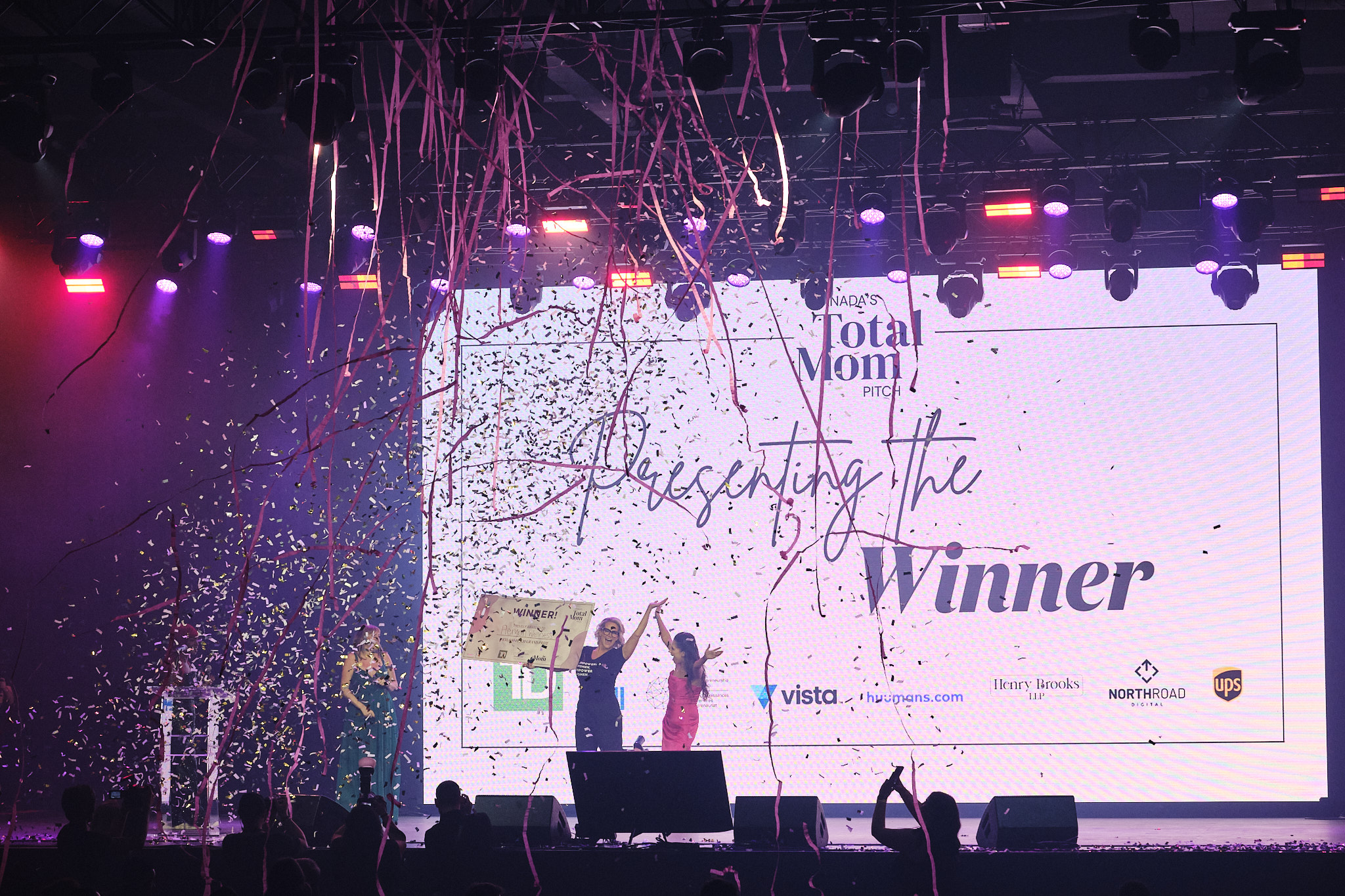 Aeryon Ashlie, CEO of Aeryon Wellness, presented as winner of Total Mom Pitch