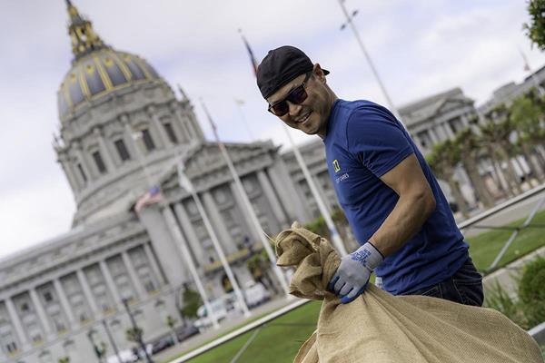 2019 Dolby Cares Day Volunteer Gardening at SF Civic Center Park