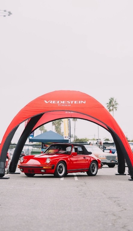 1985 Porsche 911 Carrera Cabriolet (Hitrac tires)