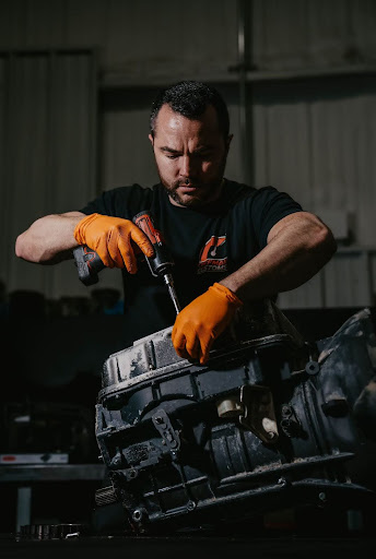 Custom Auto Expert Gecovey Coffman Discusses Transmission Problems in HelloNation