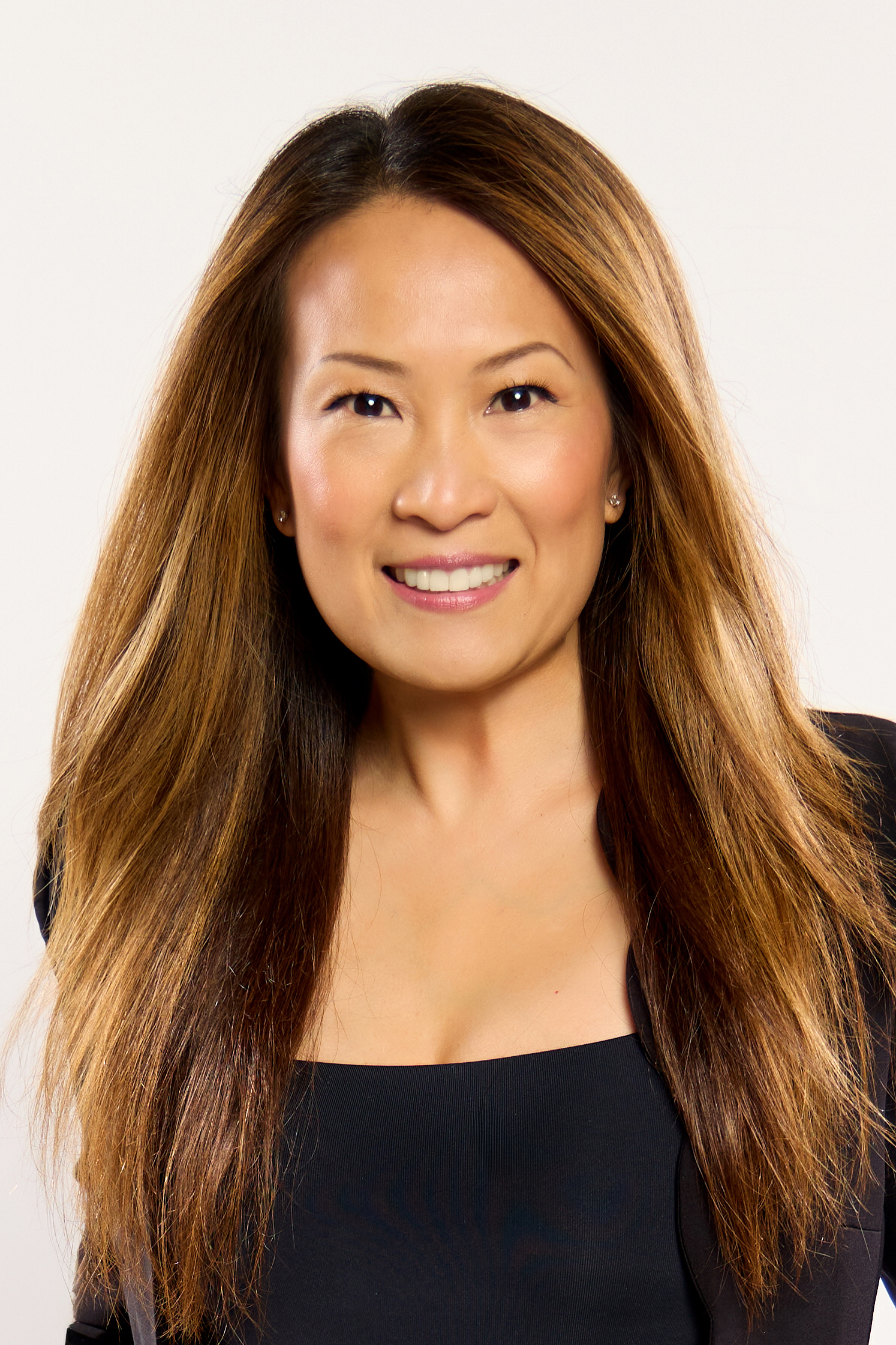 Maly Bernstein photo, head and shoulders