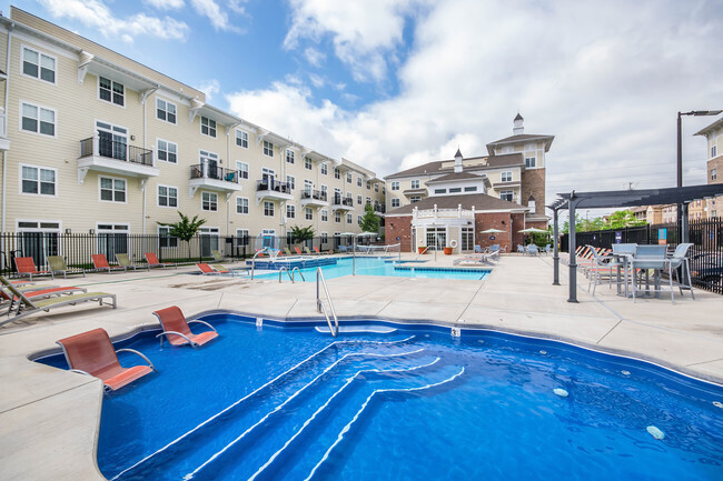 699-bed student housing property - University of Kentucky