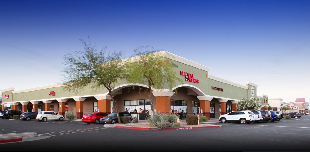 Metro Phoenix shopping center, Triumph Bell West Ranch