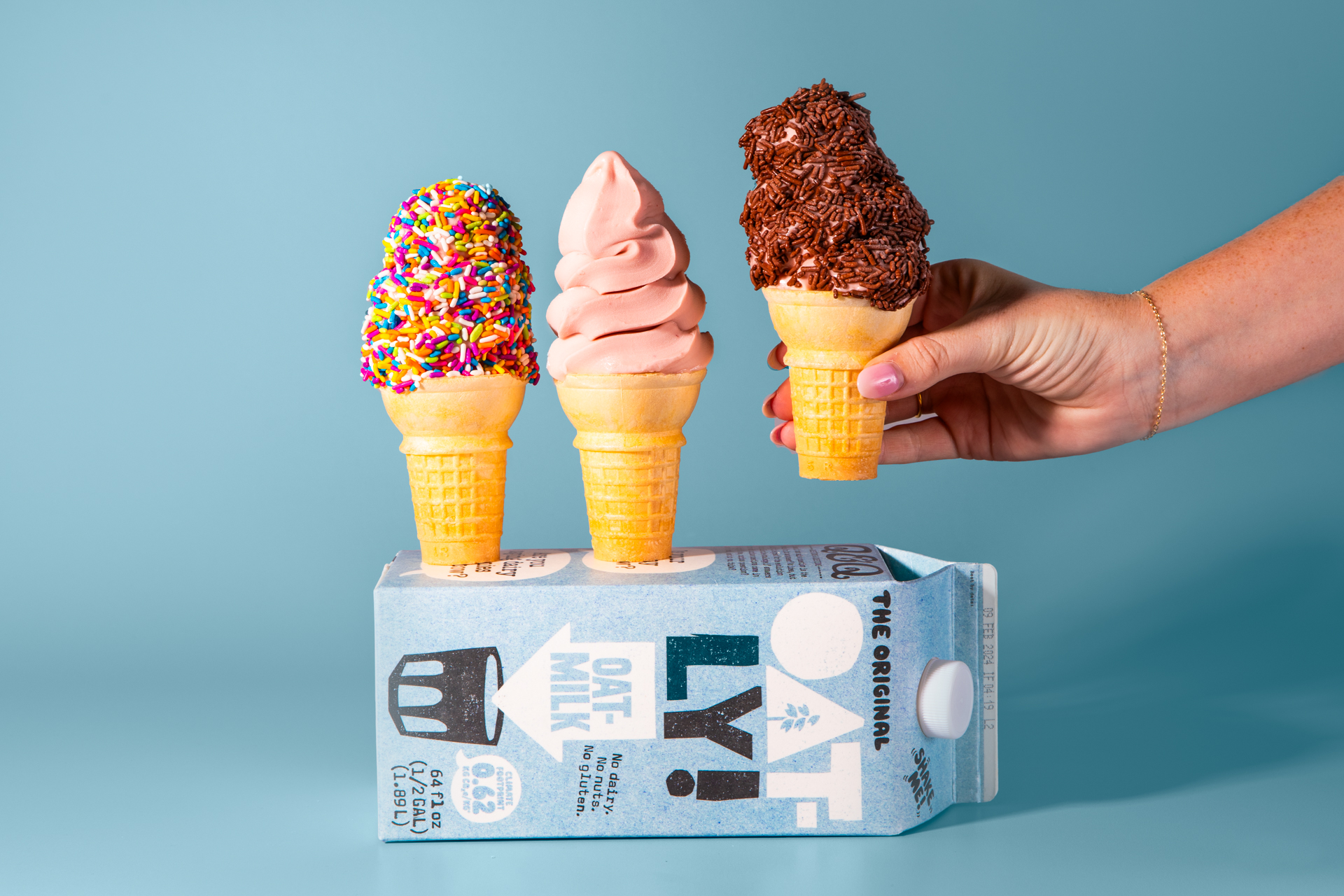 Oatly Announces Sweet Collaboration with Carvel®