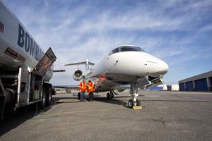  L'avion Challenger 350 de Latitude 33 Aviation s'envole avec du carburant d'aviation durable