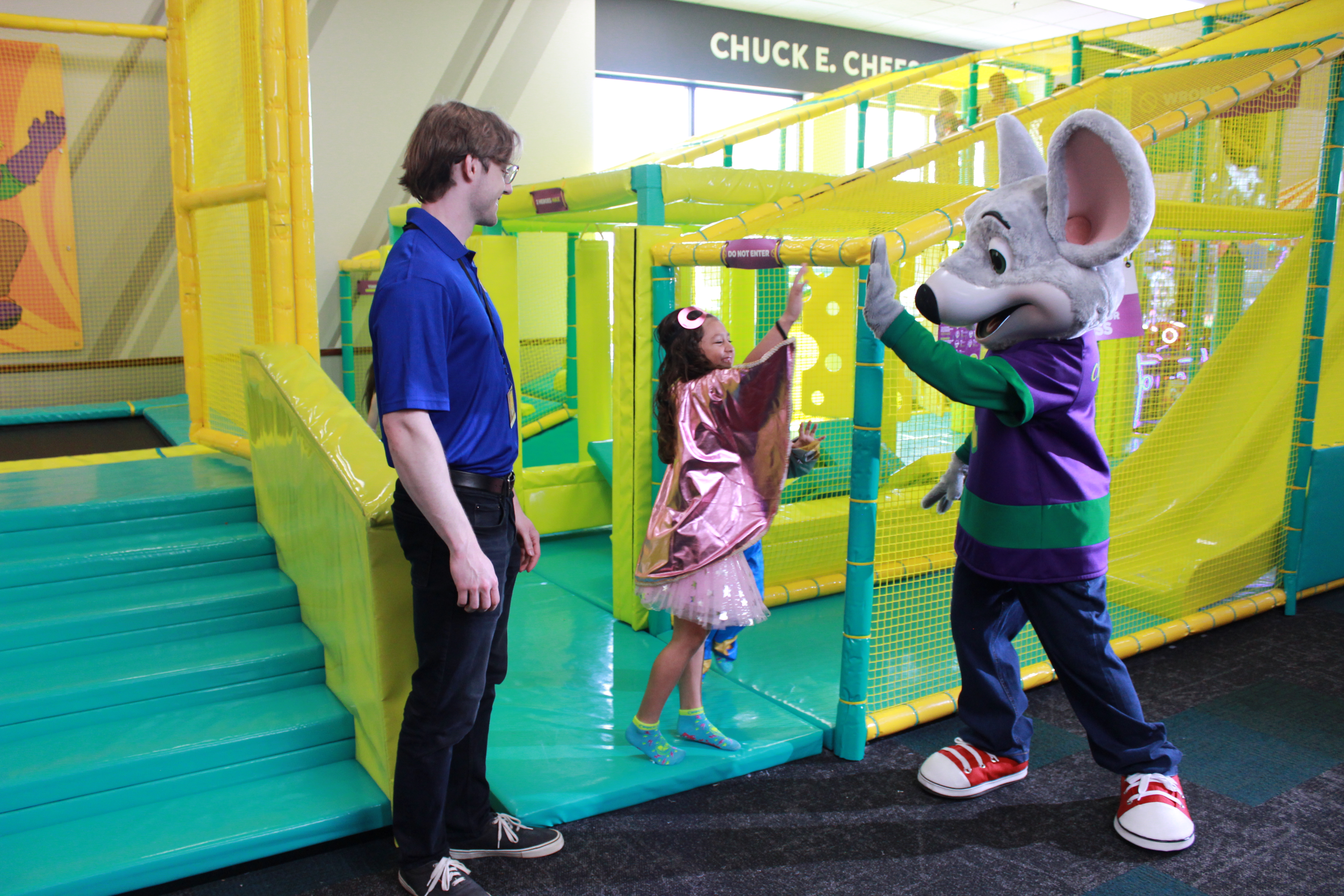 CEC_SHPG_4_high five