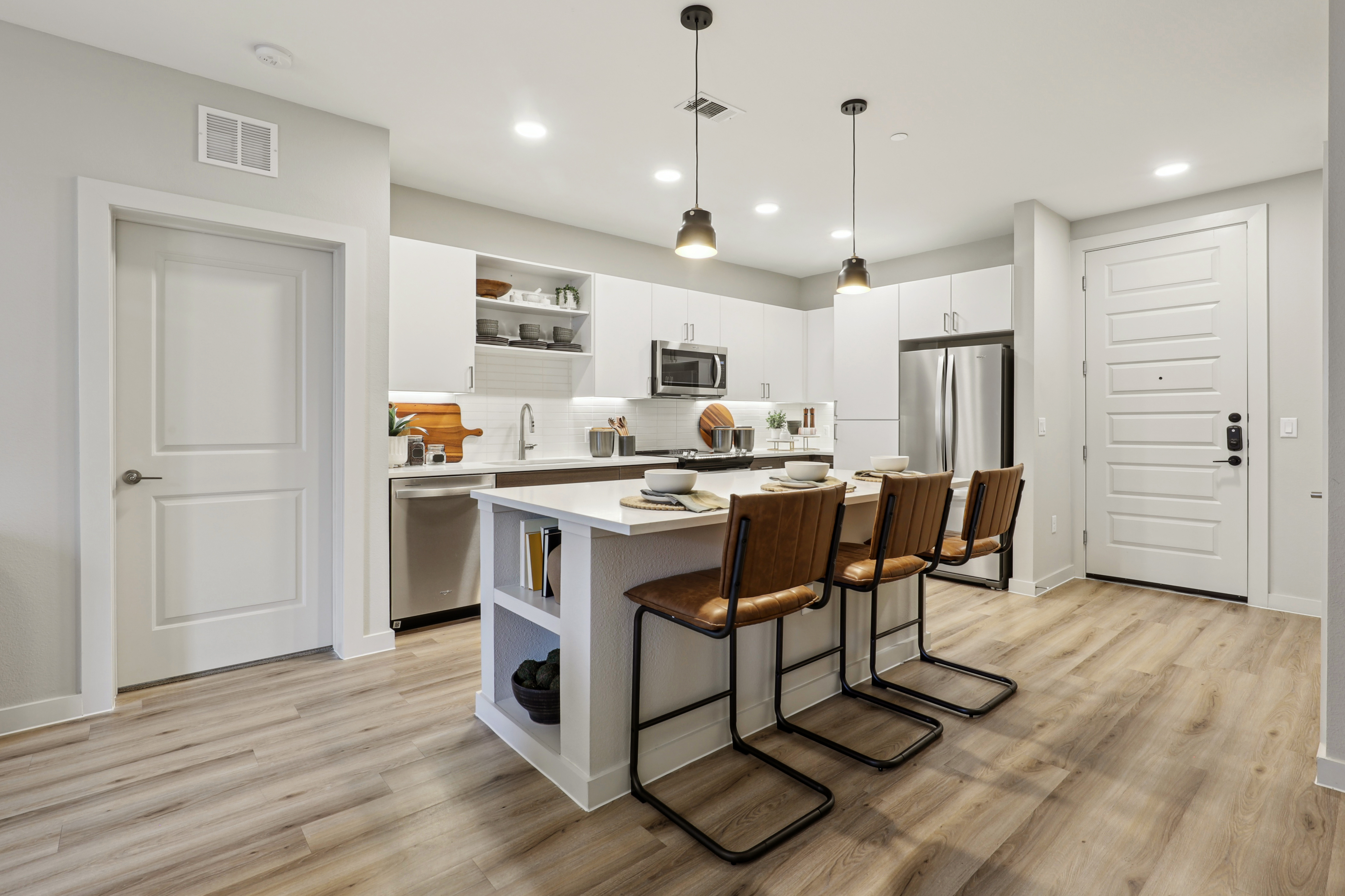 Toll Brothers Apartment Living Opens Remy, a New Luxury Apartment Community in Frisco, Texas