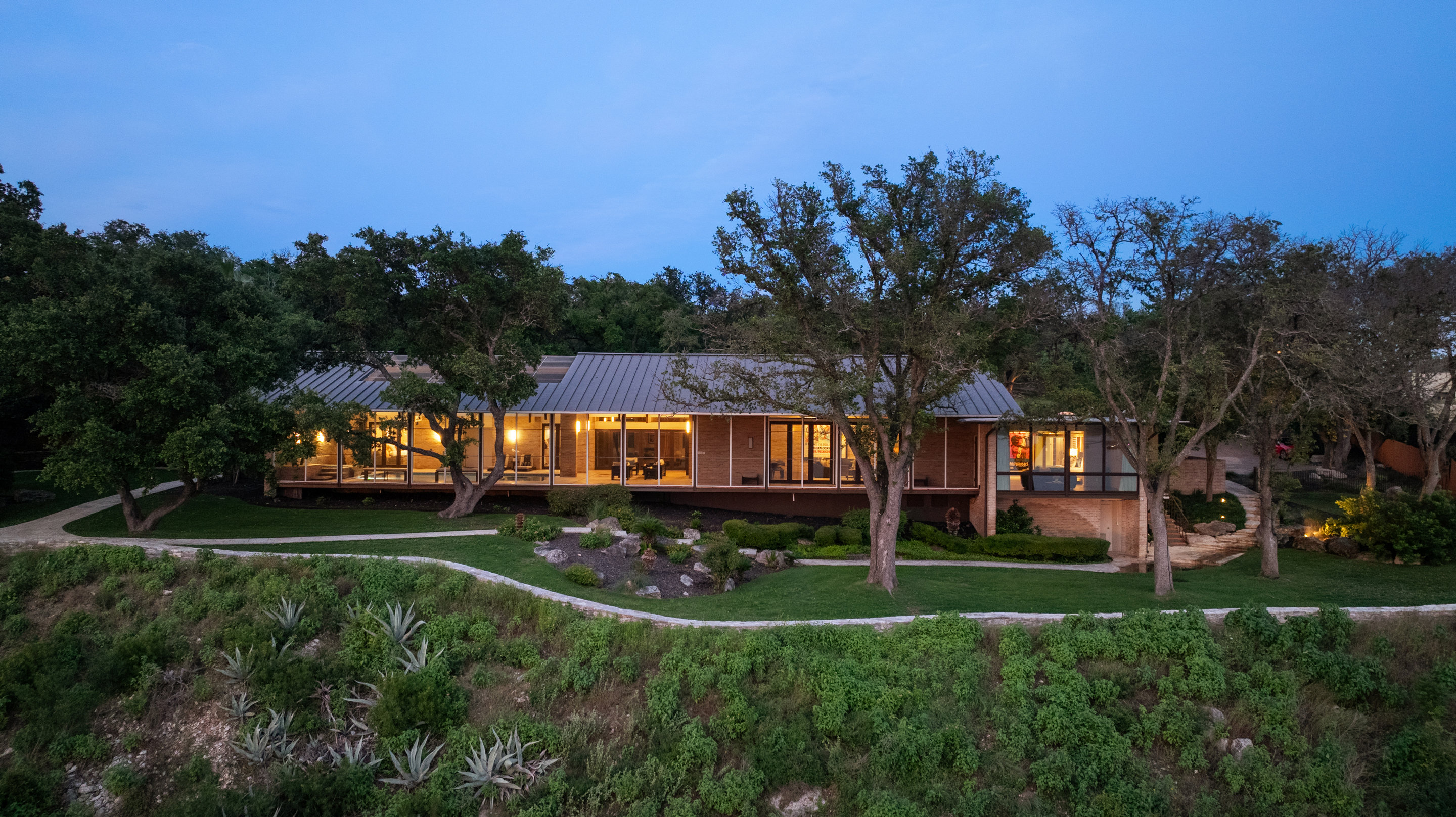 Award-Winning Filmmaker Robert Rodriguez Lists Austin, Texas Home for $8.9 Million 