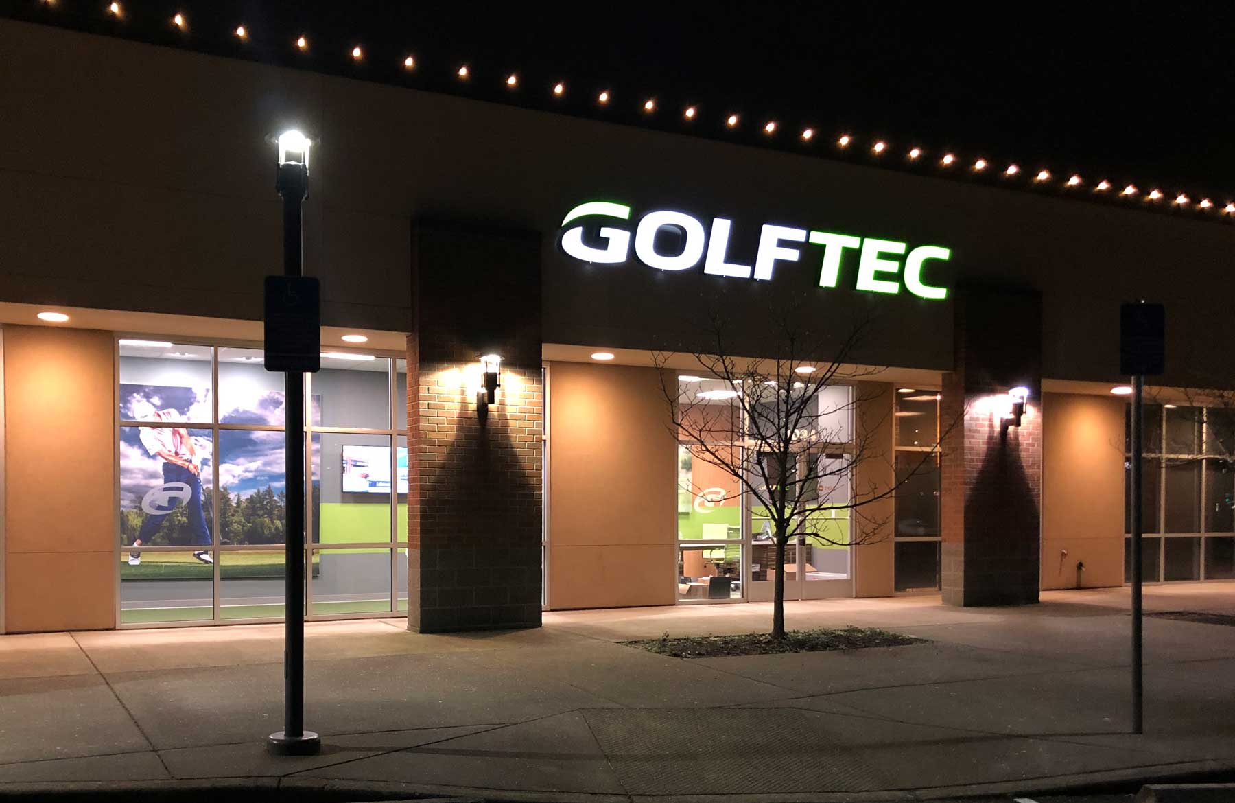 GOLFTEC Southeast Portland exterior