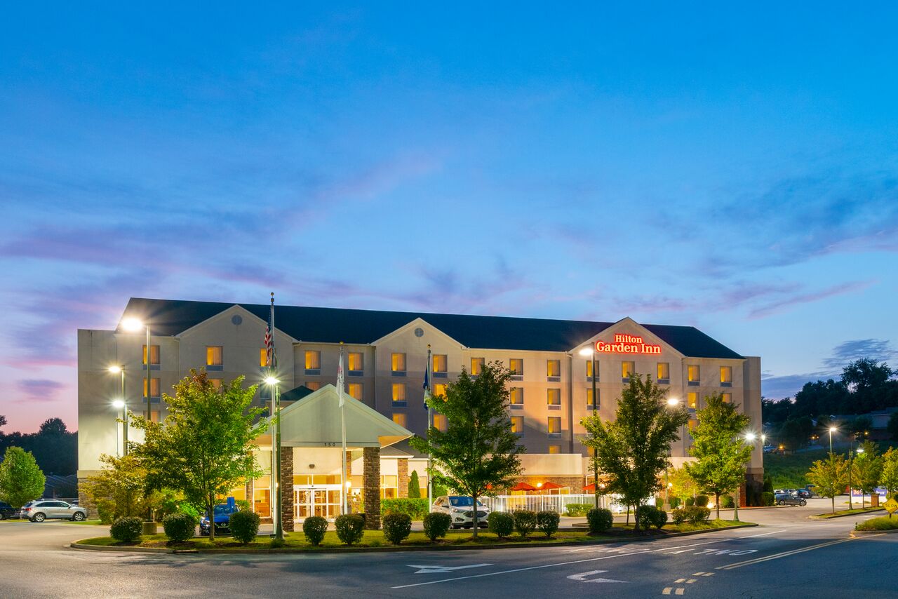 Hilton Garden Inn Morgantown Exterior