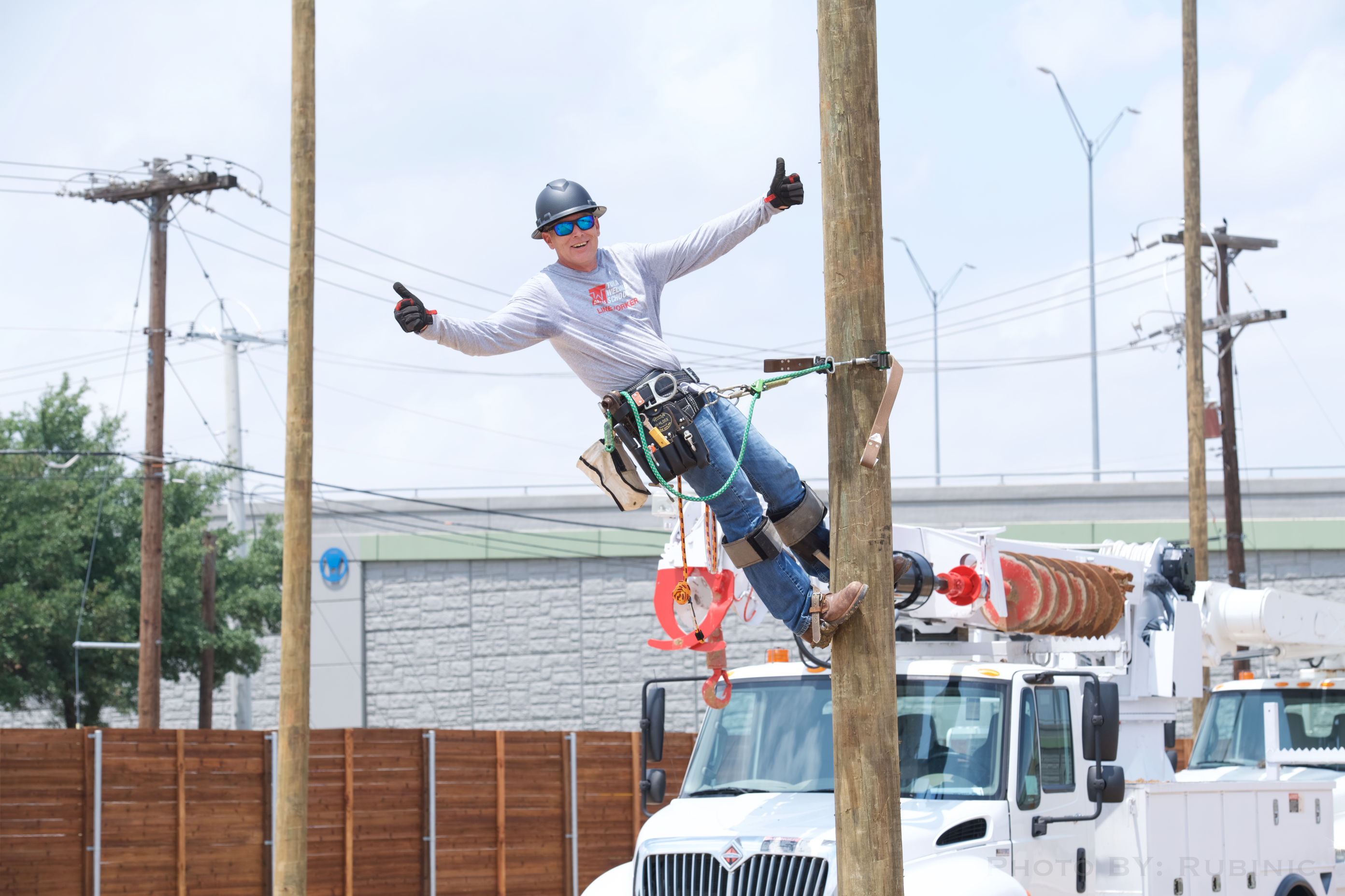 Electrical Lineworker Program at Tulsa Welding School Dallas Metro campus