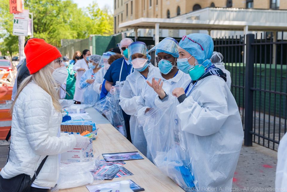 Cut Red Tape 4 Heroes Distributing PPE to Healthcare Workers