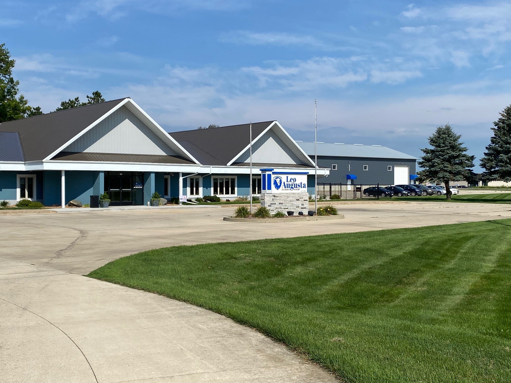 Leo Augusta Facilities