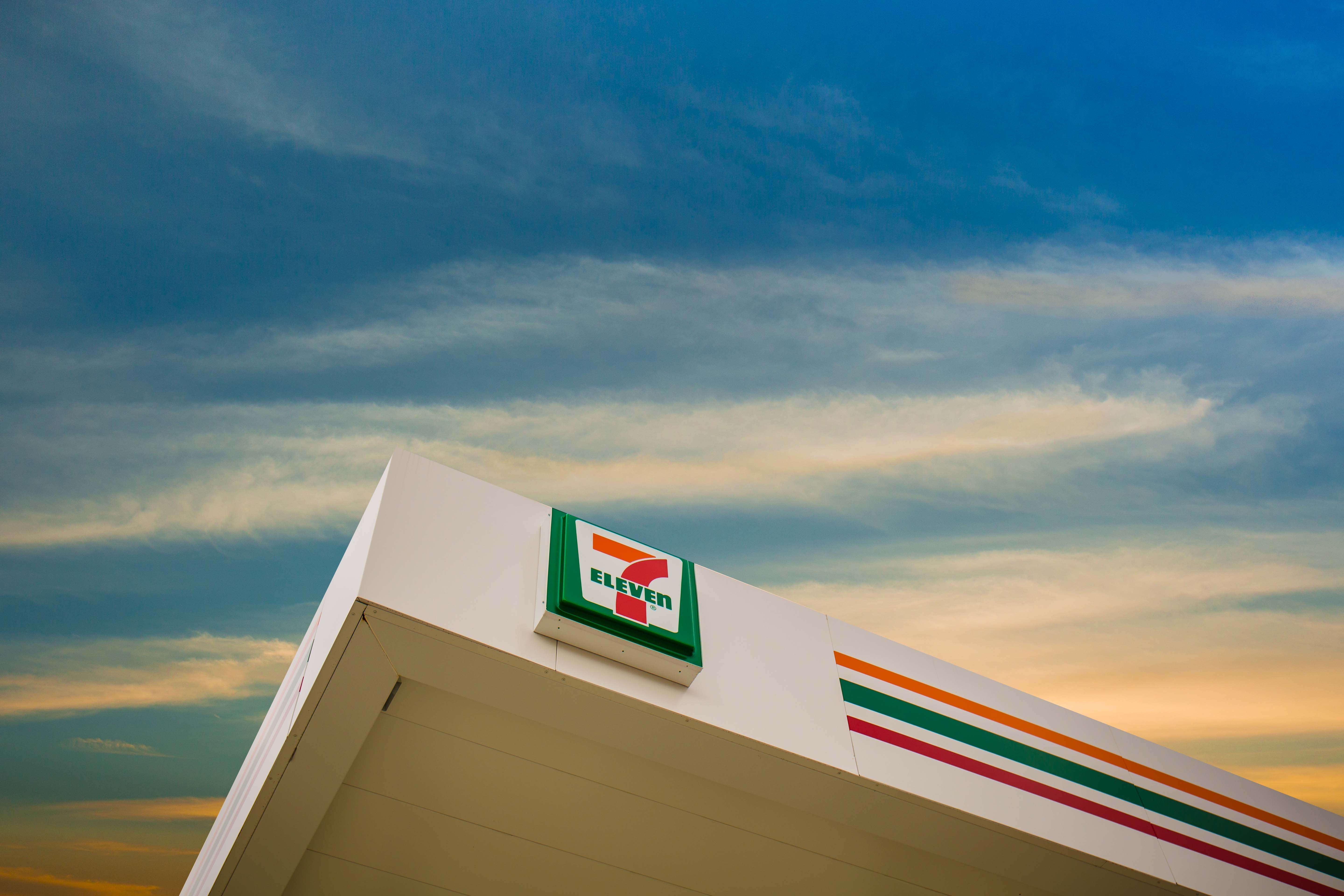 7-Eleven store