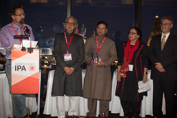 Professors Syed Abrar Hasan (center-left) and Shahid Siddiqui (center) receiving the 2019 Advancing Photodynamic Therapy In Rising Nations Award from Dr. Lothar Lilge (left), IPA Past-President, Dr. Tayyaba Hassan (center-right), and IPA President, Dr. Luis Arnaut (right).