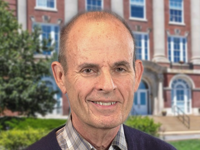 Allen Yaffe, Vice President of Sentry Management St. Louis, stands in front of one of the dozens of large-scale condominium associations now managed by the company. 