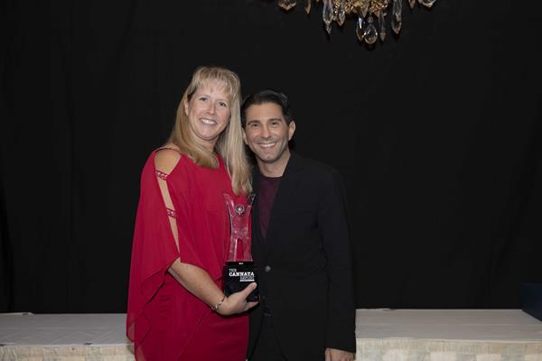 November 7, 2019 – Morristown, NJ – Nicole Purdy, Vice President, Strategic Pricing, Konica Minolta, accepts the 2019 Frank Award for “Best Marketing Strategy” from CJ Cannata, President and CEO of The Cannata Report. This is the third consecutive year Konica Minolta has earned this honor.