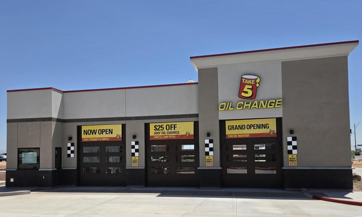 New Take 5 Oil Change in Surprise (16590 Cactus Rd.)