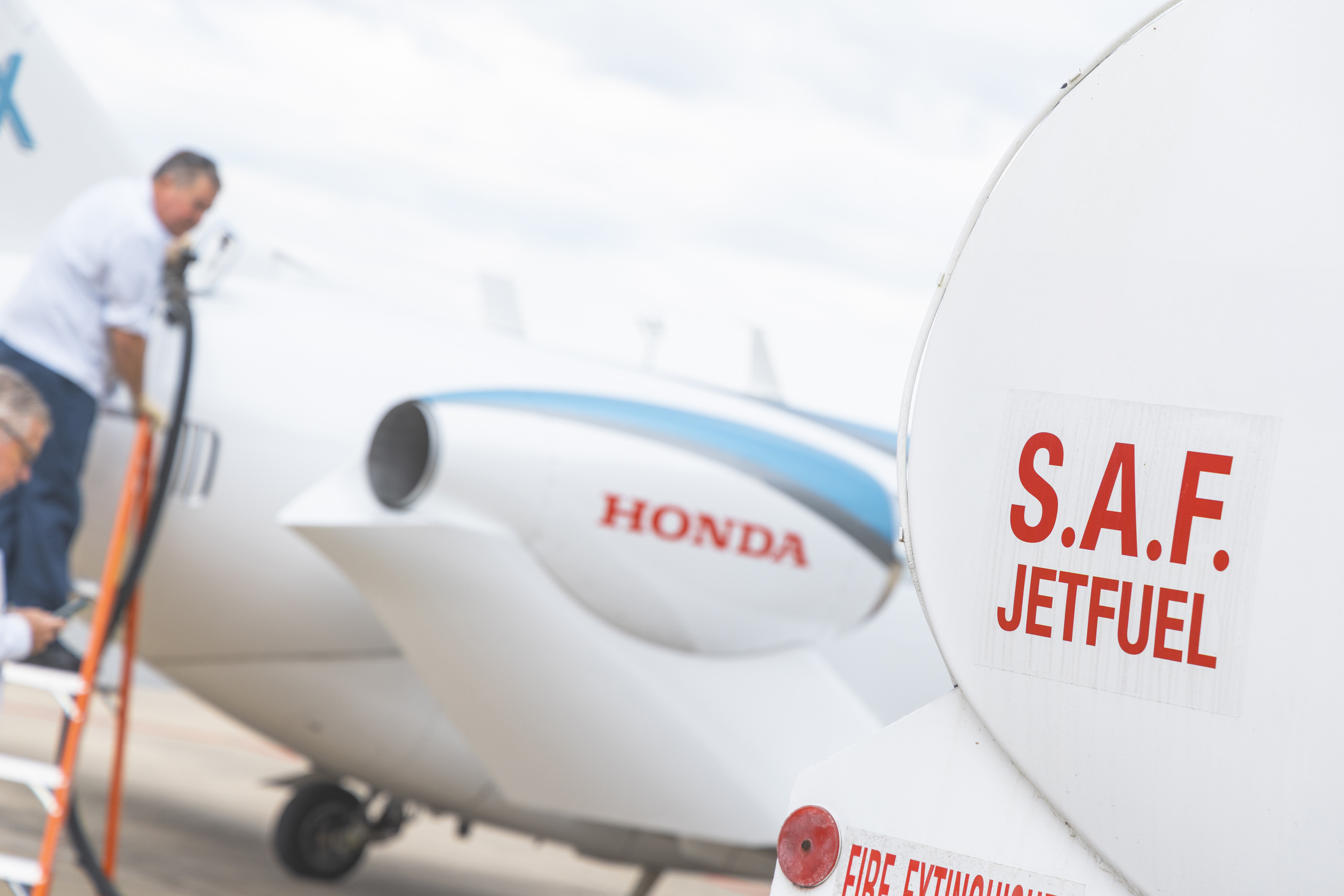 HondaJet Fueled with 100% SAF Blend for Test Flight