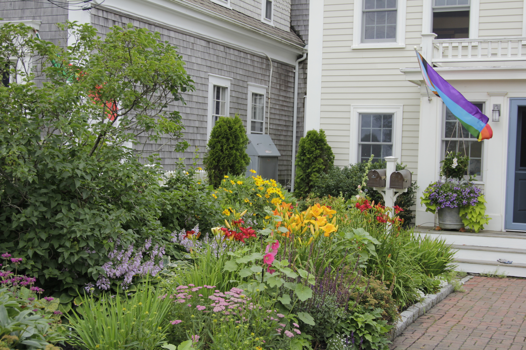 Front Yard Transformation Inspiration 