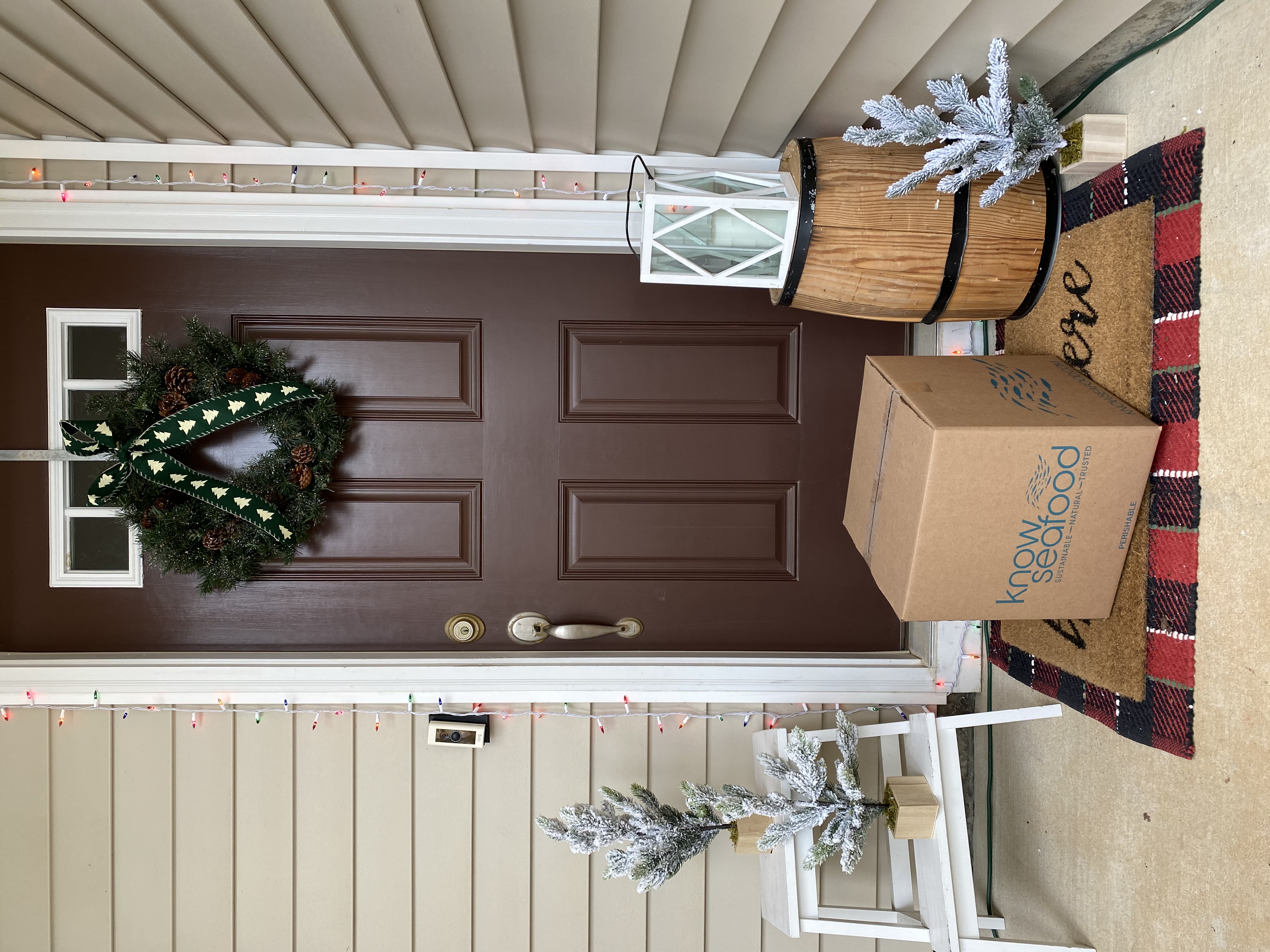 KnowSeafood recipients can track exactly how their seafood got from ocean to their front door via interactive maps and stories on the KnowSeafood website. 