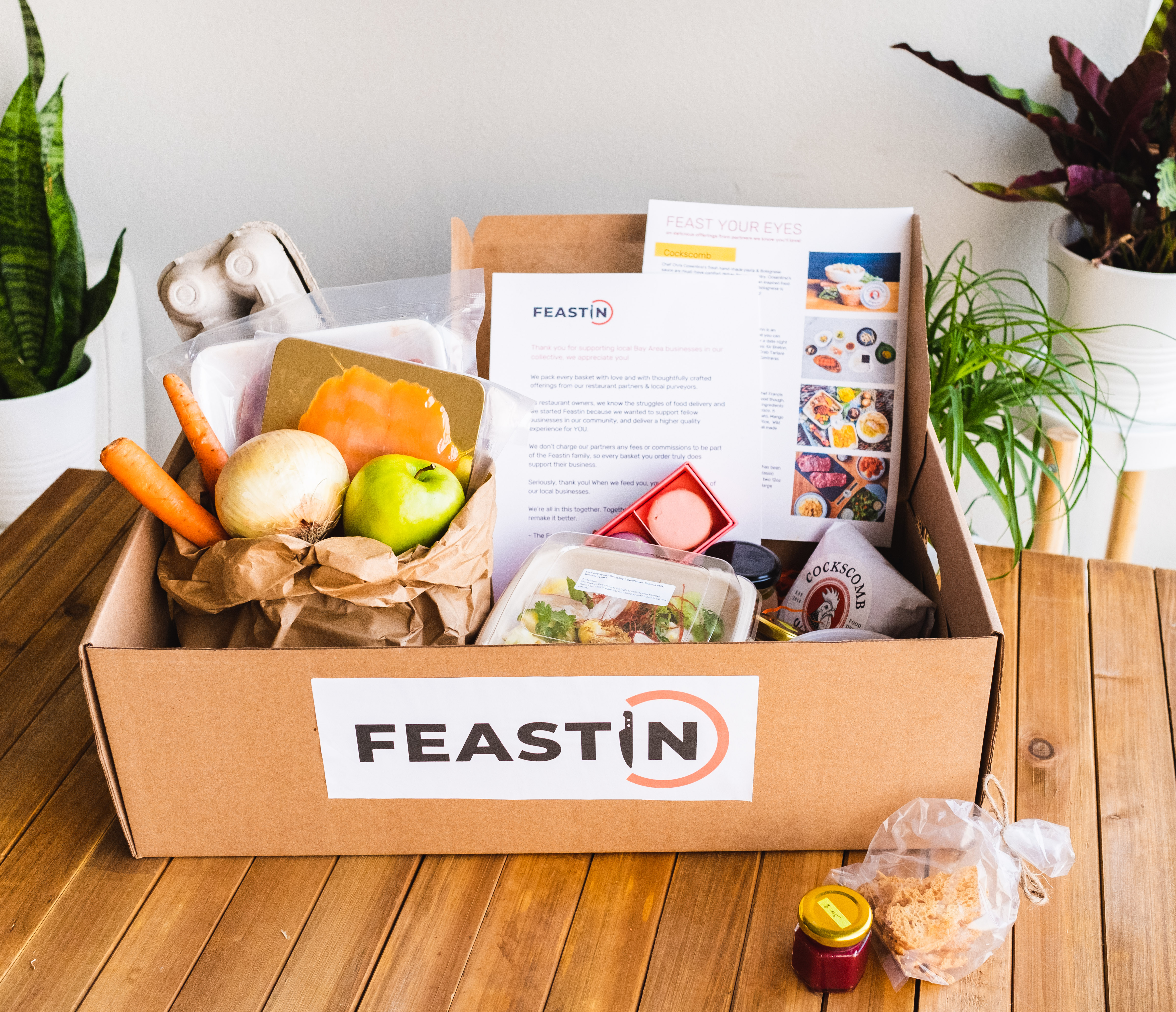 Feastin.DeliveryBox.HannahWagner