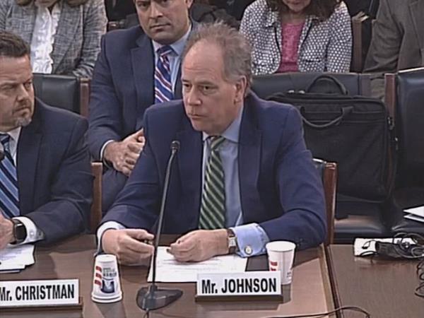 ISRI's Chief Lobbyist Billy Johnson provides testimony in front of the Subcommittee on Environment and Climate Change of the Committee on Energy and Commerce on ways to improve the residential recycling stream.