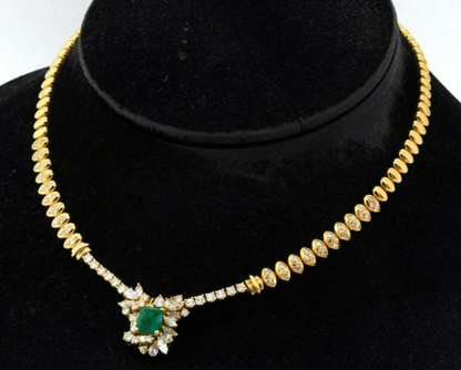 Heavy 18K yellow gold 6.72CT VS-F diamond and Colombian emerald formal necklace. Sold for $5,602