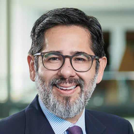Jano Cabrera Headshot